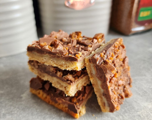 9 Buttery Shortbread Toffee Bars 🍫✨